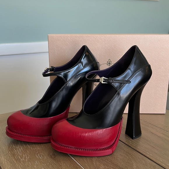 prada heels black and red